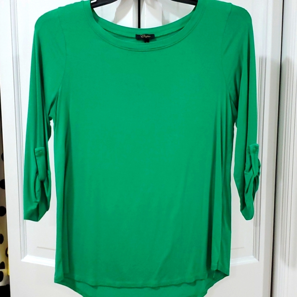 Cupio  Ultimate Tee Green  Sleeve Size large